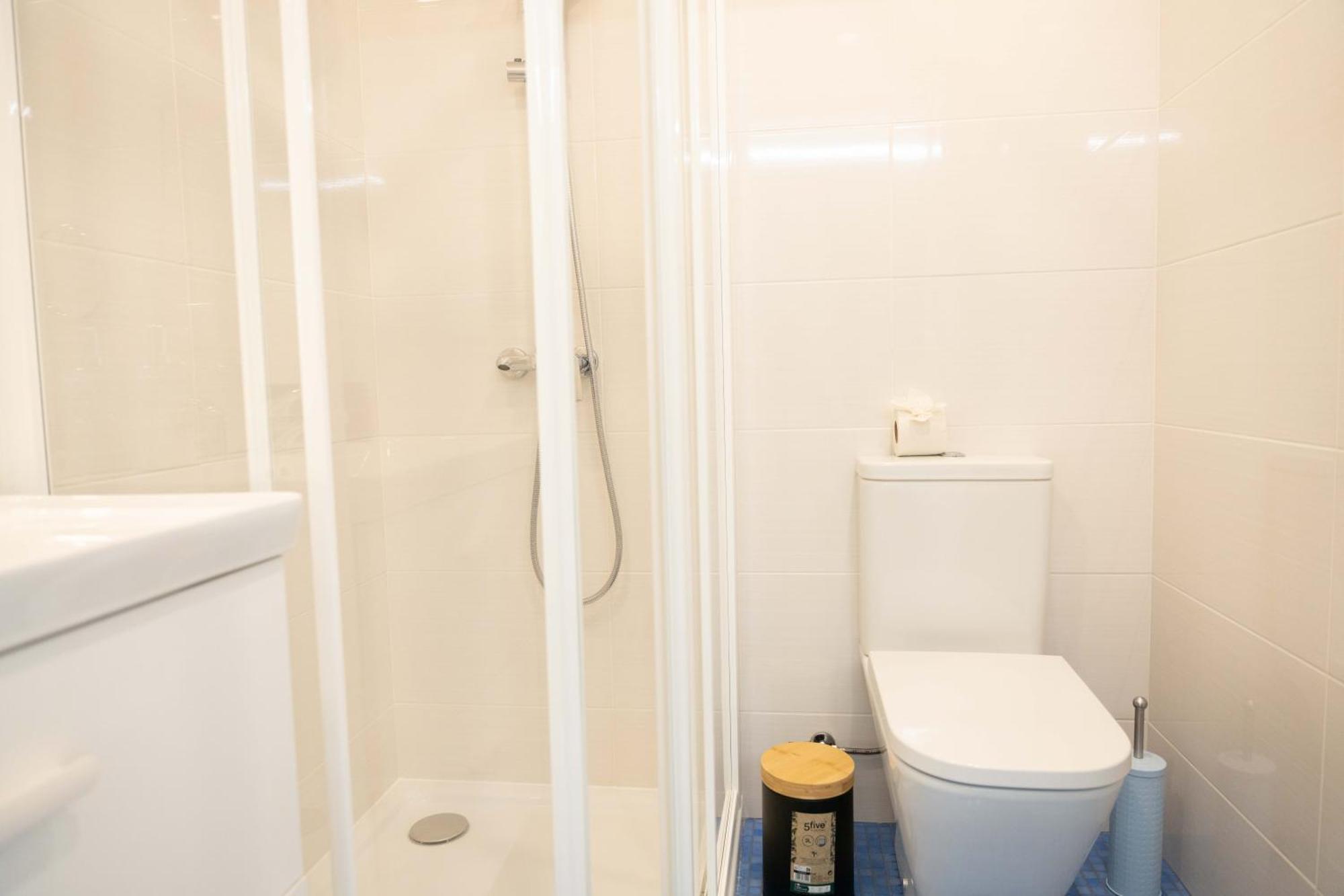 D.Henrique I Apartamento Frente Ao Savoy Palace 丰沙尔 外观 照片